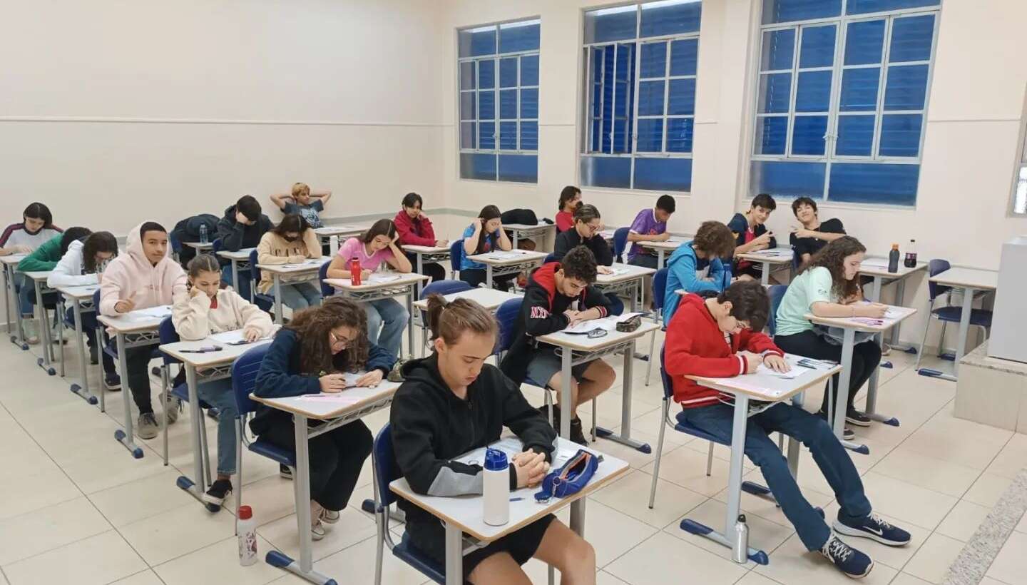 Último simuladão do semestre para os alunos do 9° ano e Ensino Médio. Parabéns pelo empenho turma!