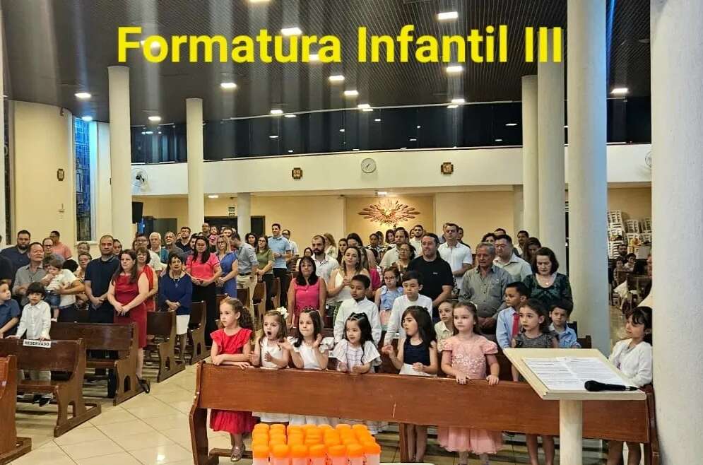 O Infantil III também teve a sua noite especial de formatura