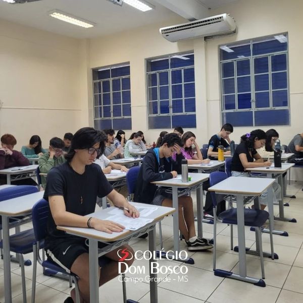 Mais um simuladão para encerrar bem o 1° Bimestre do Ensino Médio.