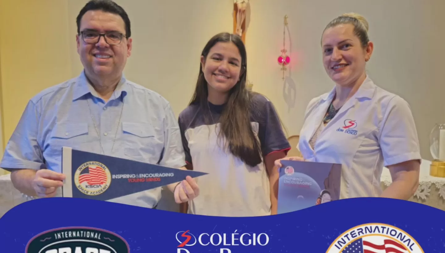 A aluna Maria Luiza dos Santos Brum, da 2ª Série do Ensino Médio, foi a vencedora do Concurso promovido pela International School e Colégio Salesiano Dom Bosco